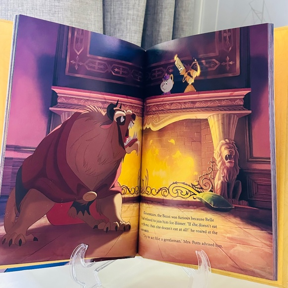 NEW Disney Princess Beauty & The Beast The Story Of Belle Hardcover Picture Book - Picture 2 of 5